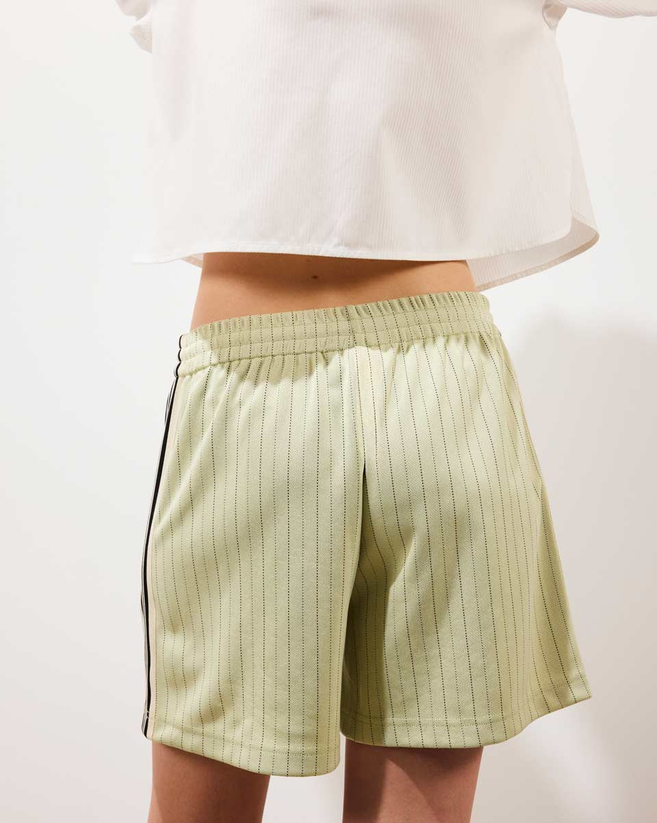 BECKER - short